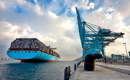 ميناء طنجة المتوسط.. إحباط محاولة للتهريب الدولي لأزيد من 4ر5 طن من مخدر الشيرا