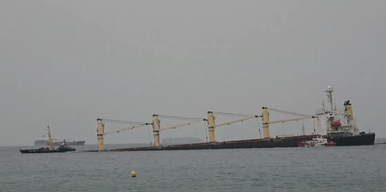 اصطدام بين ناقلتي نفط وغاز الميثان يهدد السواحل المغربية بكارثة بيئية كبيرة