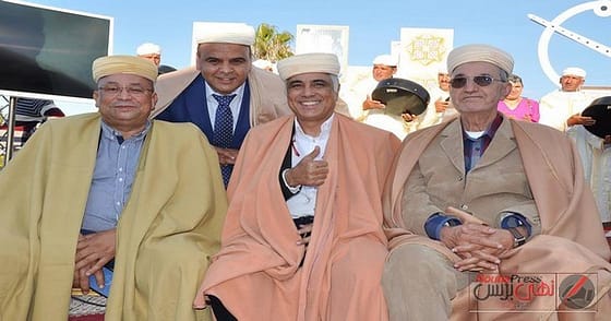 إعلاميــون وفنانـــون يكَرٌَمــون بملتقــى فـزاز للثقـــافة الأمـــــازيغية بصفــــــرو