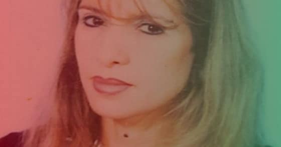 أنا الحمـــــراء، أنا الخضـــــراء، أنا المغــــرب