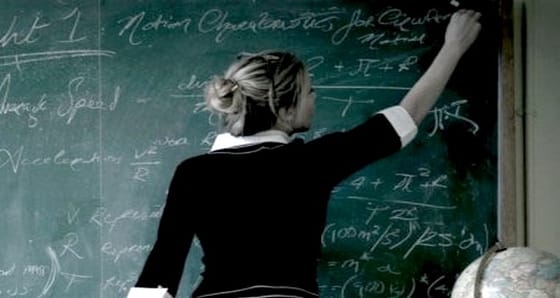 تفاصيل جديدة حول الأستاذة التي قدمت شهادة طبية لتعمل في مدرسة خصوصية