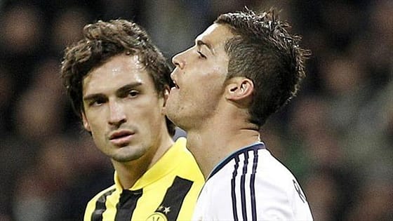 مانشستر يونايتد يخصص 180 مليون للتعاقد مع 4 نجوم من العيار الثقيل