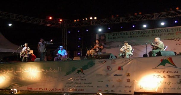 13035573_943512422436079_1362998978_o